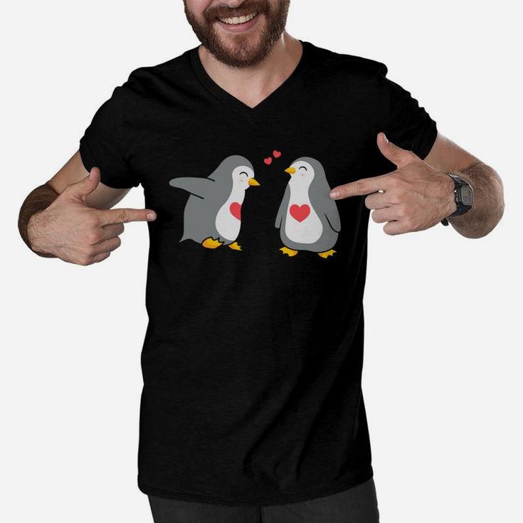 Penguin Couple In Love Valentine Gift Happy Valentines Day Men V-Neck Tshirt