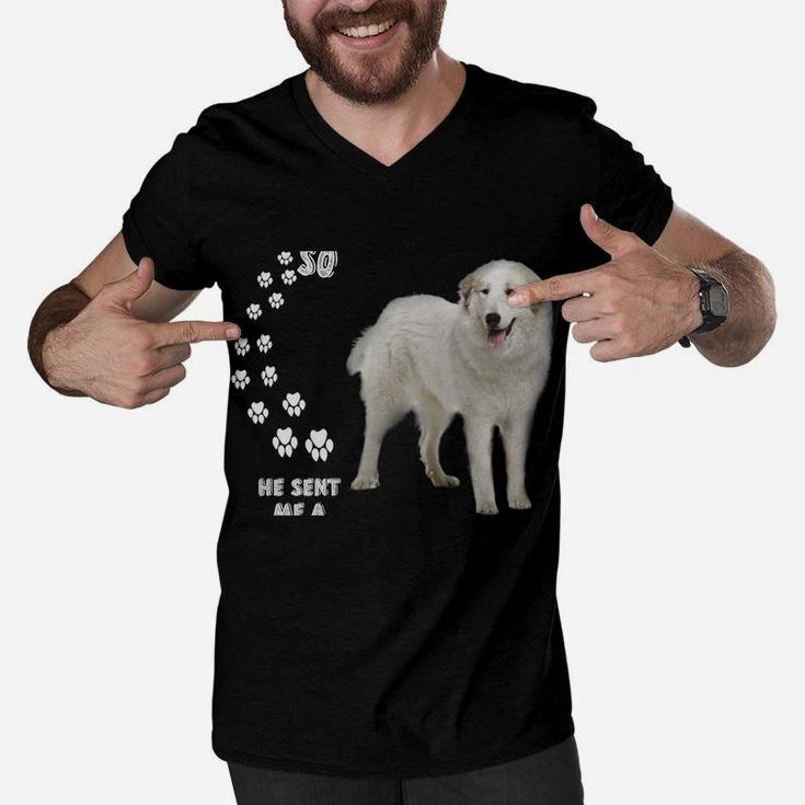 Pyrenean Mountain Dog Mom Dad Costume, Cute Great Pyrenees Men V-Neck Tshirt