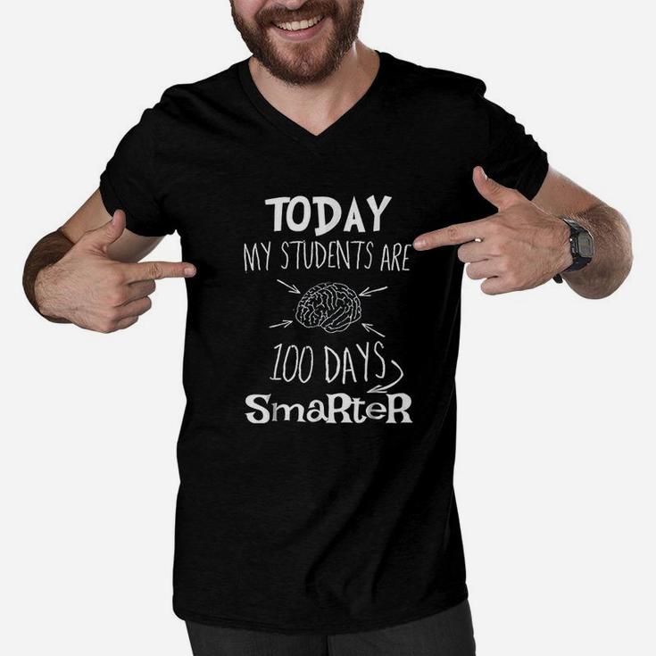 Today My Students Are 100 Days Smarter Funny Brain 100th Day Of School Men V-Neck Tshirt