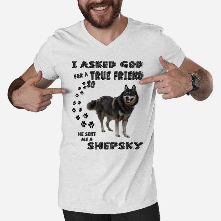 Gerberian Shepsky Quote Mom Dad Art, Cute German Husky Dog Sweatshirt Men V-Neck Tshirt