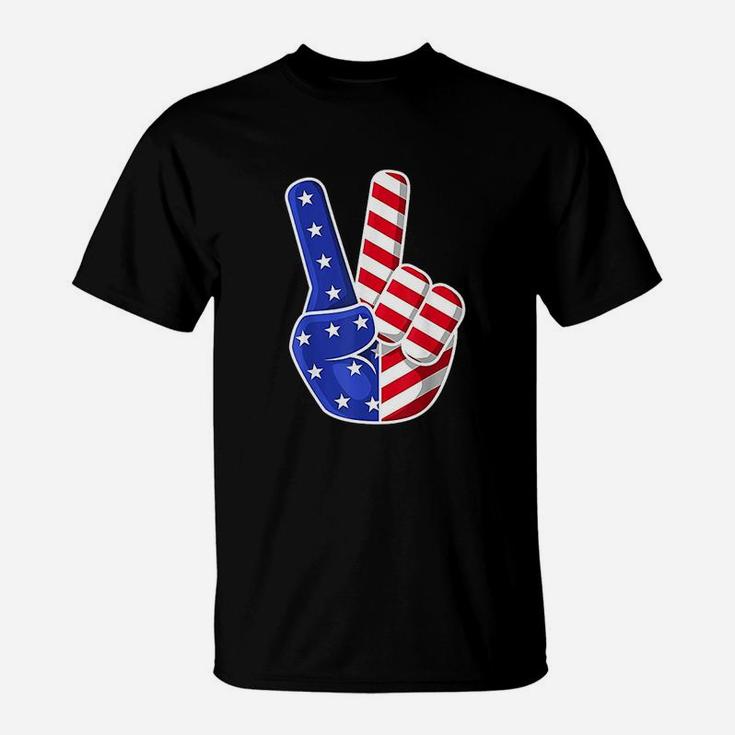 4Th Of July American Flag Peace Sign Hand Patriotic T-Shirt