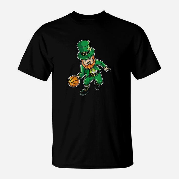 Basketball Lover March Saint Patricks Day T-Shirt