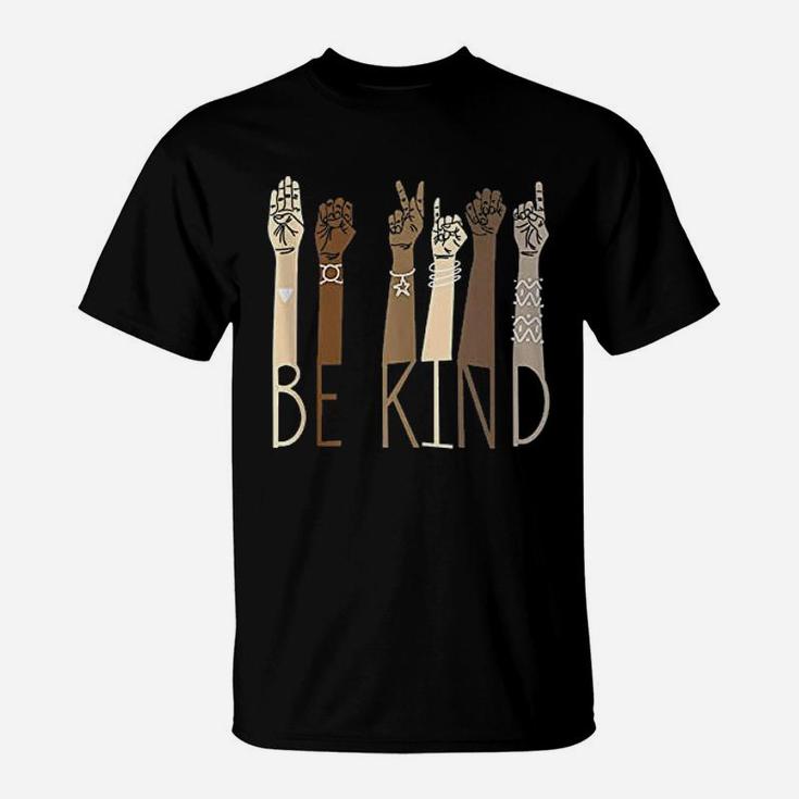 Be Kind Sign Language Hand Talking Teachers T-Shirt