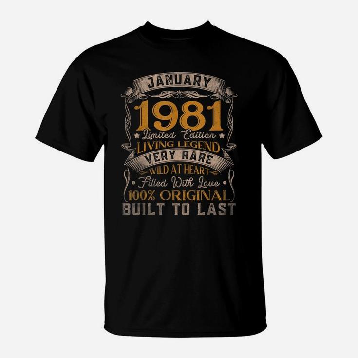 Born In January 1981 Vintage 40Th Birthday Gift 40 Years Old T-Shirt