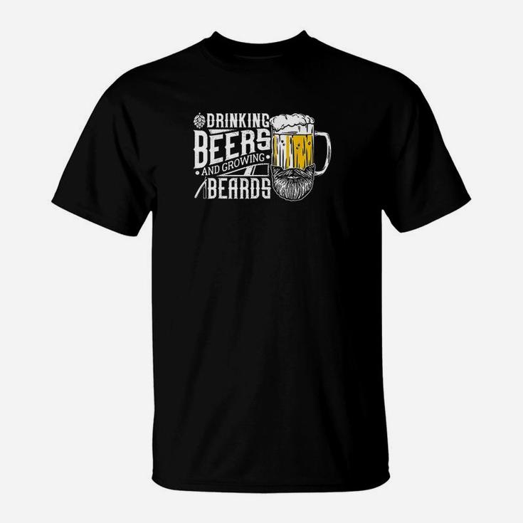 Drinking Beers And Growing Beards Funny Drinking Party T-Shirt