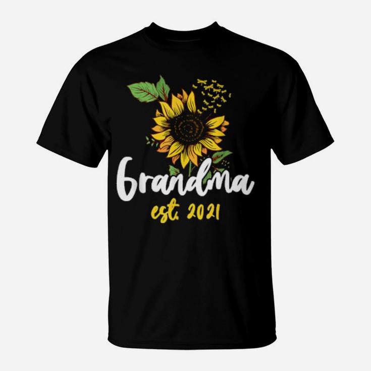 Gender Reveal Grandparent For Any Grandmother T-Shirt