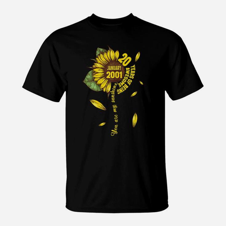 January Girls 2001 Sunflower Gift 20 Years Old Made In 2001 T-Shirt