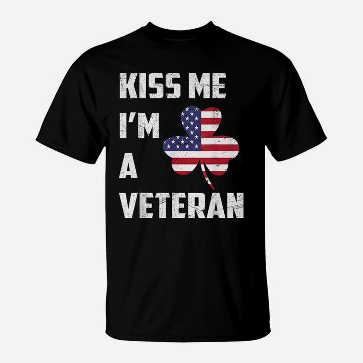 Kiss Me I'm Veteran American Flag Tee St Patricks Day Gift T-Shirt
