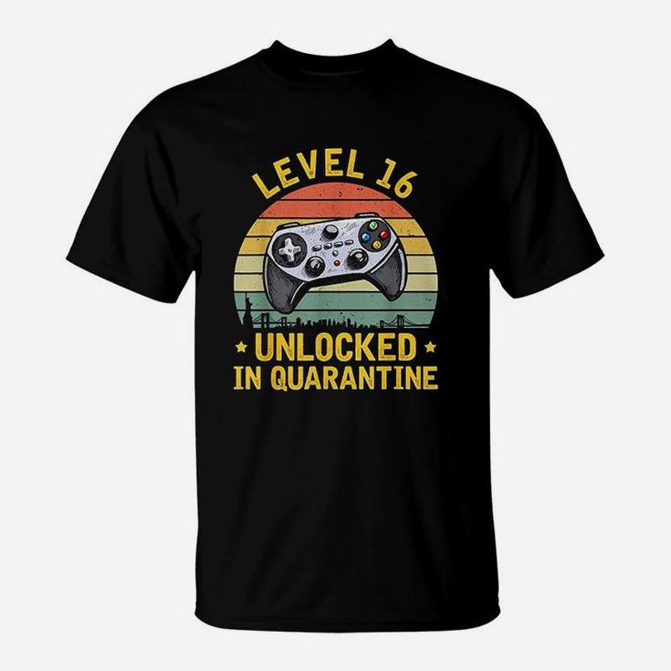 Level 16 Unlocked Video Gamer 16Th Birthday T-Shirt