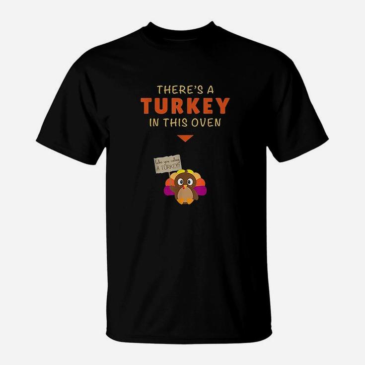 Mom Funny Turkey Thanksgiving Announcement T-Shirt