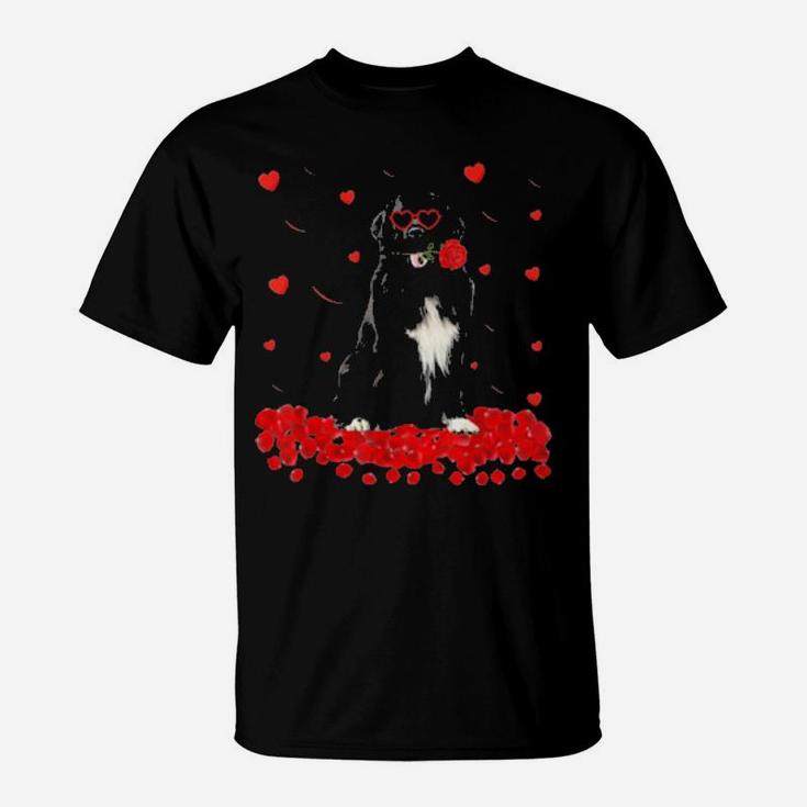 Newfoundland Dog Valentines Day T-Shirt Newfoundland Dog Valentines Day T-Shirt