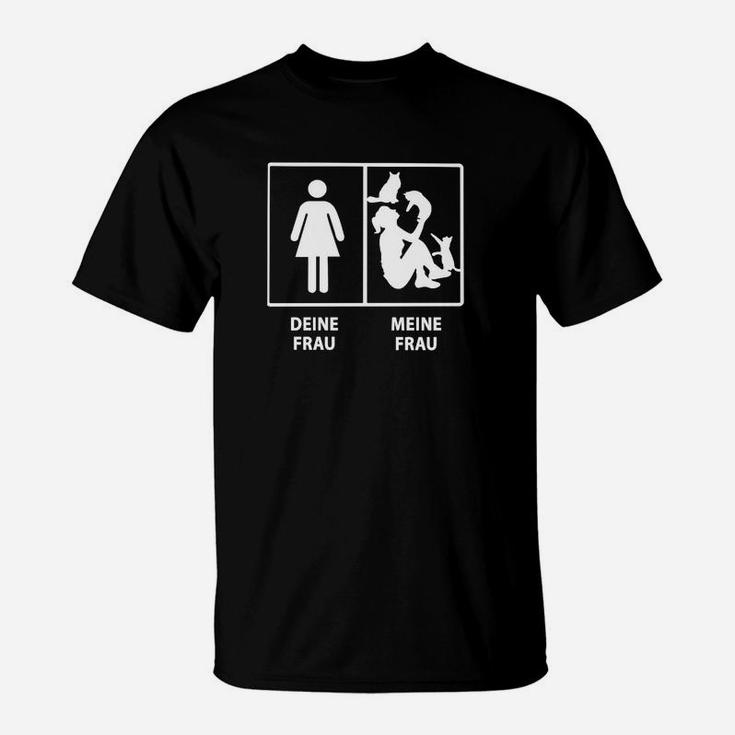 Schwarzes T-Shirt 'Deine Frau vs. Meine Frau' – Lustiges Design