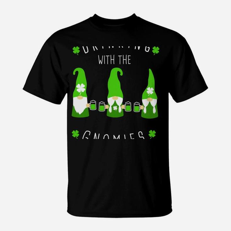 St Patricks Day Gnome And Green Beer Design Irish Parties T-Shirt