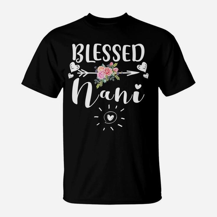 Womens Blessed Nani Cute Flower Nani Gift Tee T-Shirt