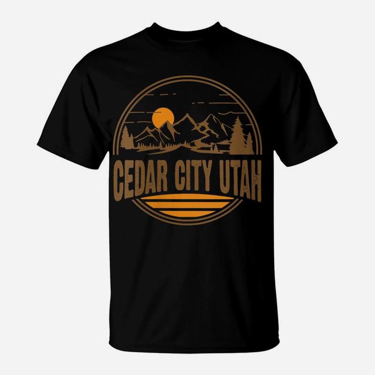 Womens Vintage Cedar City, Utah Mountain Hiking Souvenir Print T-Shirt