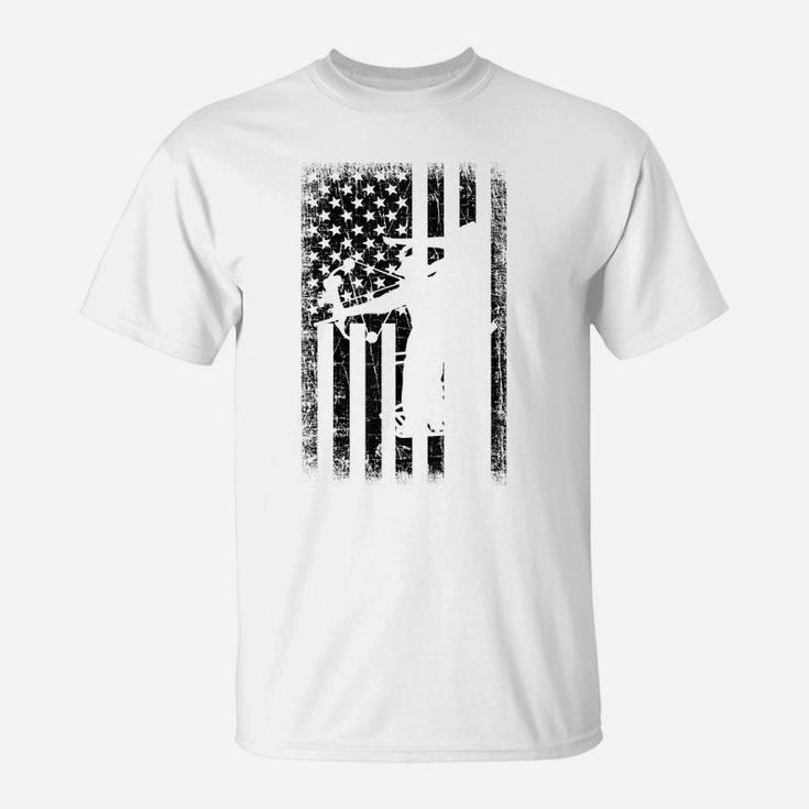 Bow Hunting American Flag Deer Hunter Gift T-Shirt