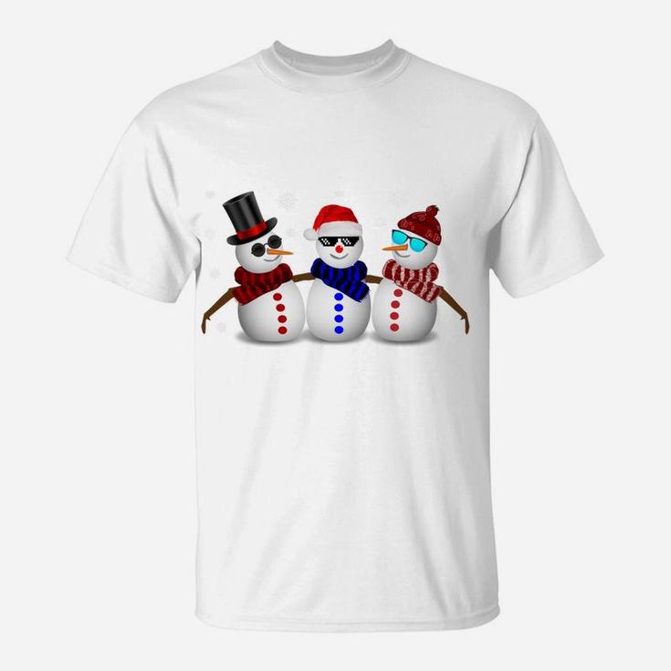 Chilling With My Snowmies Funny Christmas Snowmen T-Shirt
