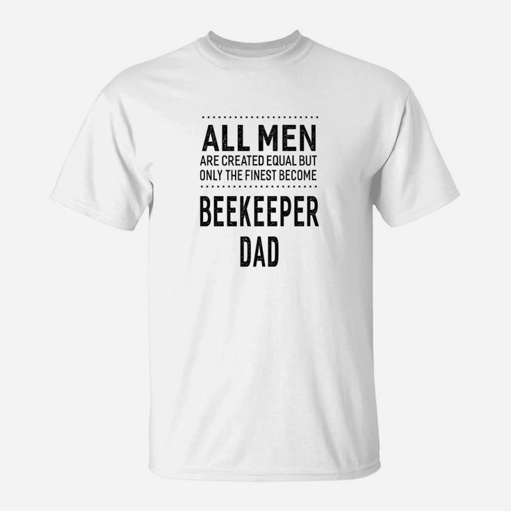 Mens Mens Beekeeper Dad Funny Sayings Men Gift T-Shirt